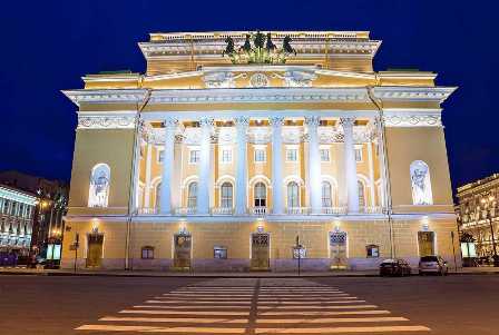 Музыкальная столица: театры Ленинградской области, в которых звучат красивые мелодии