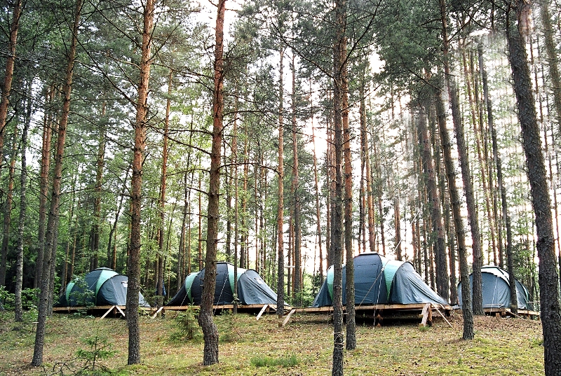 Как правильно выбрать туристическую палатку