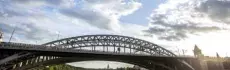 Андреевский мост: атмосфера прошлого и современности
