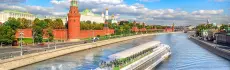 Московская набережная: прогулка вдоль реки с неповторимыми видами