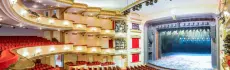Грандиозные спектакли: театры Санкт-Петербурга, где происходит настоящая магия
