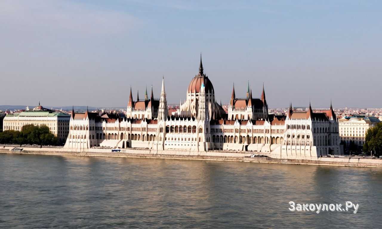 Лучшее время для прогулки по набережной Дуная и фотосессии