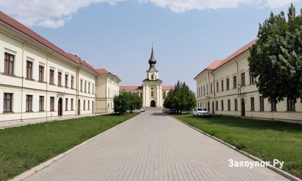 Мемориальные комплексы и памятные места связанные с ключевыми событиями