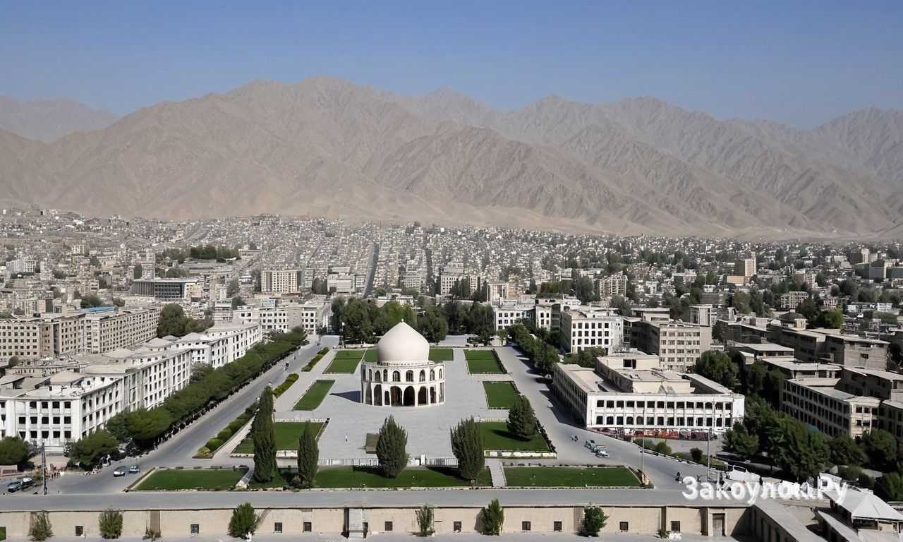 Маршрут первого дня по центру города дворцы музеи и старые кварталы