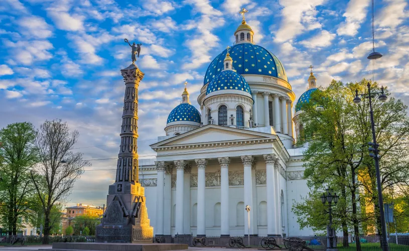История зодчества: храмы и соборы Санкт-Петербурга и Ленинградской области