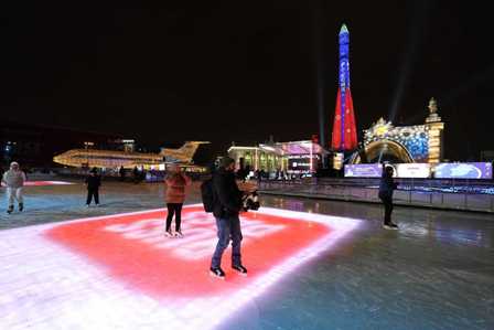 Катки Москвы: зимние забавы и активный отдых