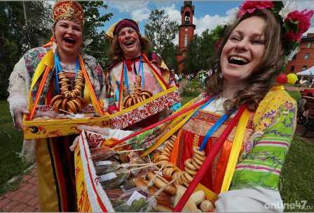 Ярмарки Ленинградской области: культурное наследие и национальные традиции
